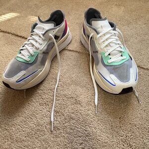 Adidas Adizero Boston 11 -  White/Lucid Blue/Fuchsia - Size Men's 10.5